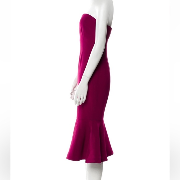 Cing à Sept Strapless Knee-Length Dress
Size: S/US 4 - Picture 3 of 10